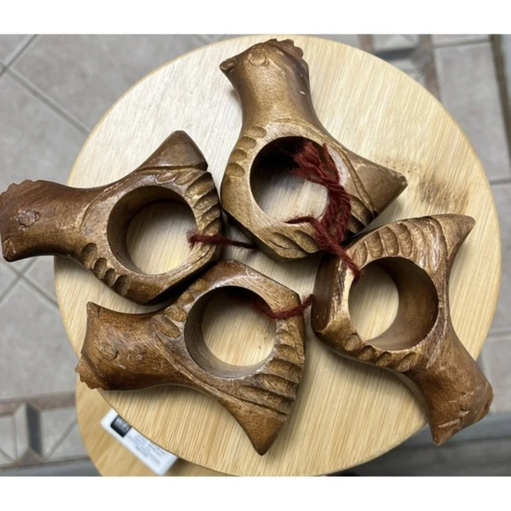 Vintage Set Of 4 Handmade Wood CHICKEN‎ Napkin Rings Dinner Table Decor